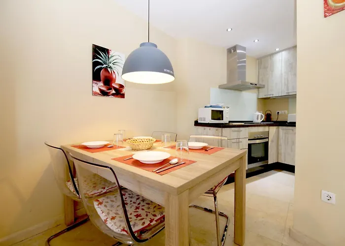 Port Ruben 公寓 埃斯特波纳